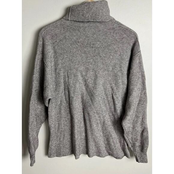 Free People Grey Ribbed Turtleneck Sweater Slouchy Cozy Knit Pullover Size XS - Picture 2 of 5